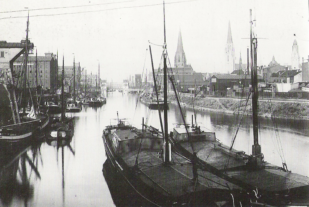 Der Duisburger Innenhafen Anfang des 20. Jh. (Quelle: Wikipedia, gemeinfrei)